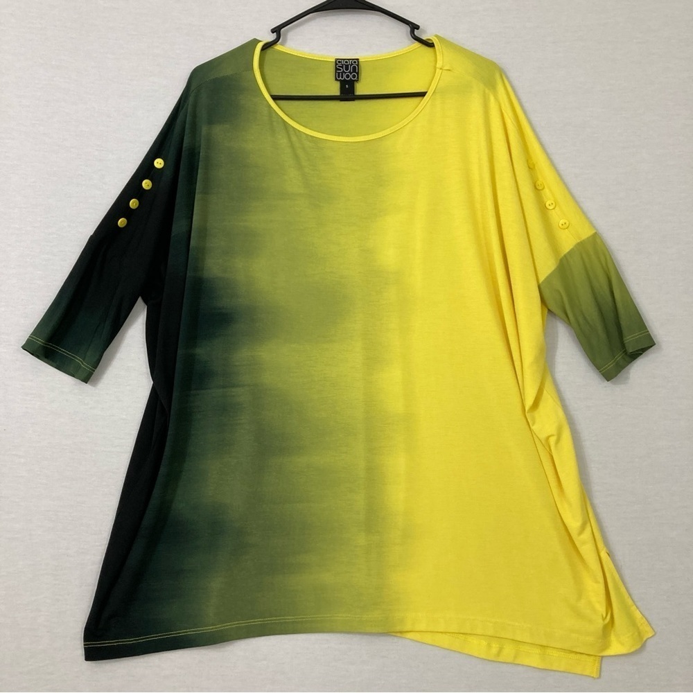 Clara Sun Woo Yellow Green Ombre Stretch Oversized Button Detail Top Small